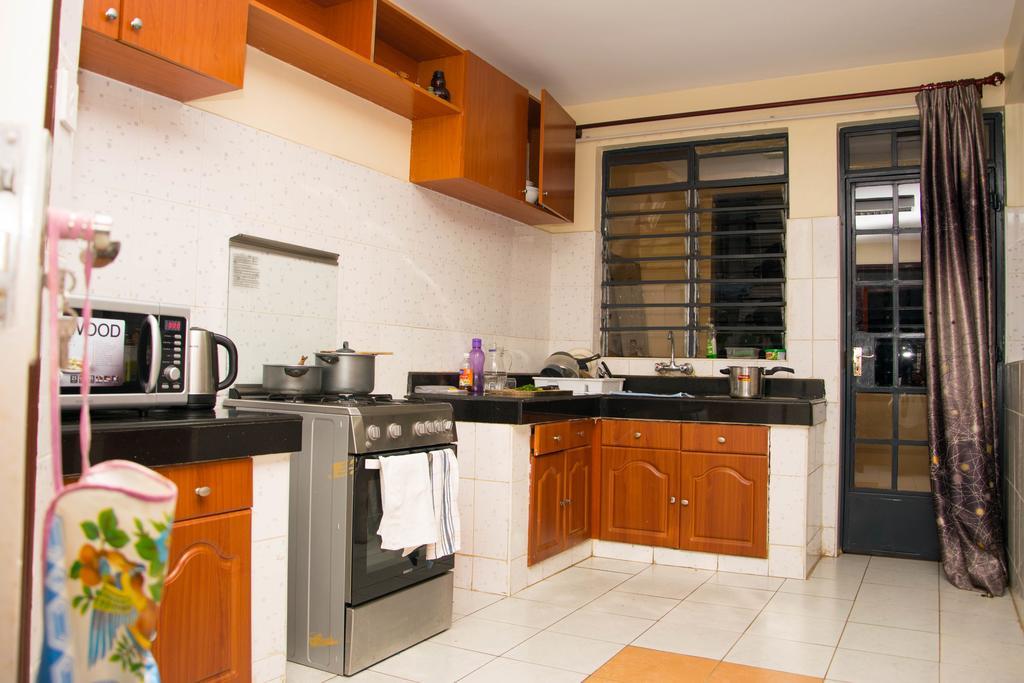 Mani'S Home Away From Home Nairobi Exterior photo